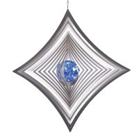Windspiel Quadrat - XL hoch konkav mit 70mm Glaskugel Windspiel Quadrat - XL hoch konkav mit 70mm Glaskugel